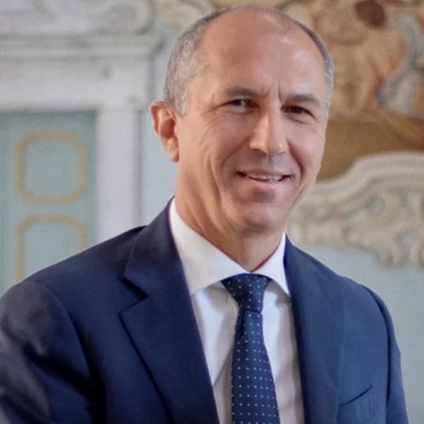 Maurizio Tira